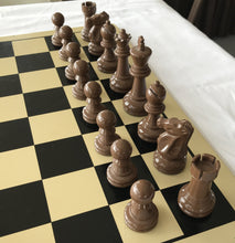Load image into Gallery viewer, Warren Collection #6 Weighted Chess Pieces