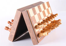 Load image into Gallery viewer, 10 3/4&quot; Magnetic Folding Walnut Chess Set
